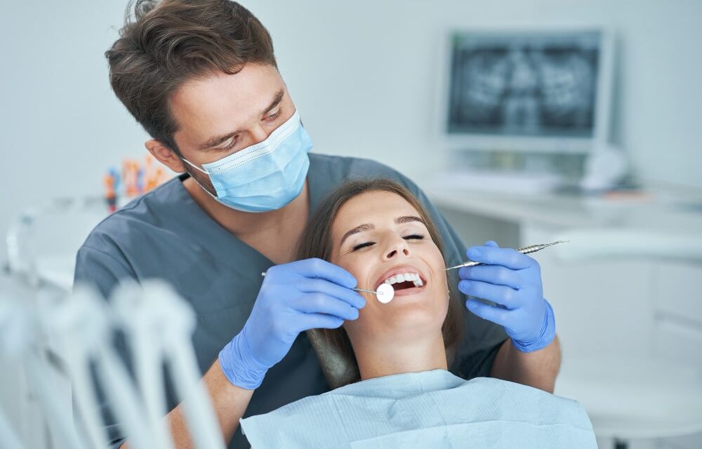 How Much Do Dentists Earn?